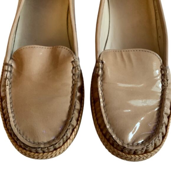 Stuart Weitzman Loafers Flats Shoes Camel Patent Leather Geek Loafers Size 5 - Picture 2 of 15